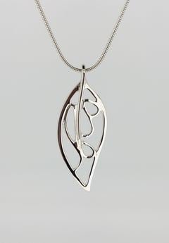 Zelda Bird - Lorien Leaf Pendant
